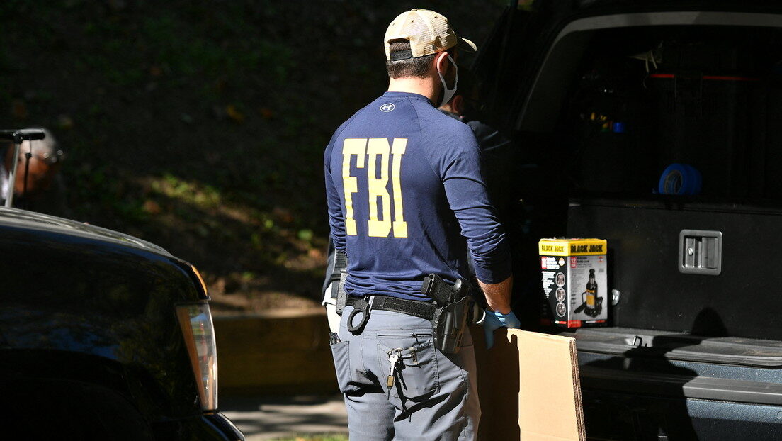 FBI agent