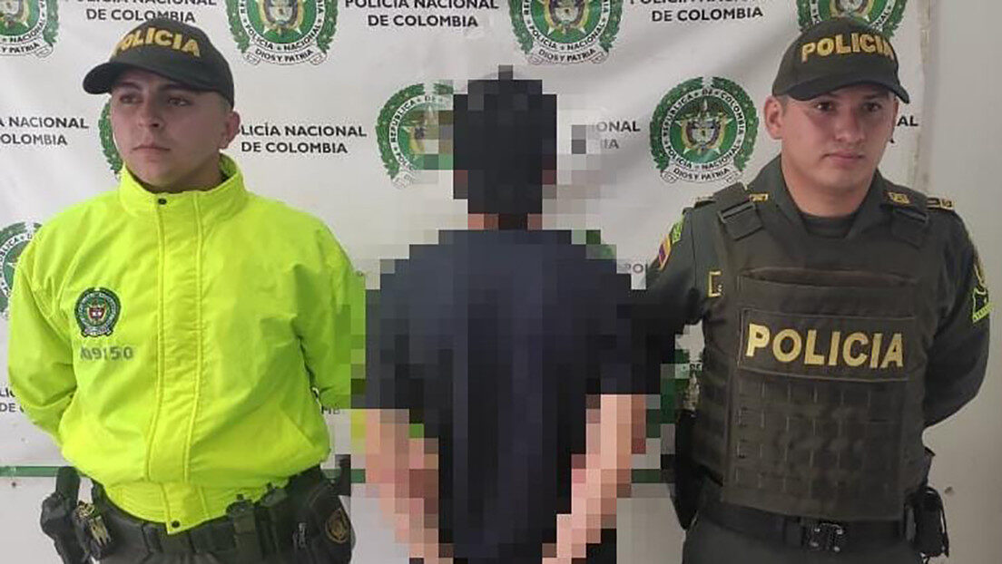 Clic para aumentar Policia colombia