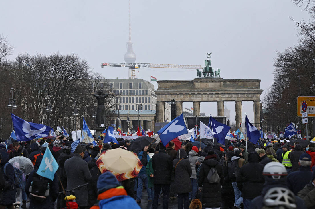protest Ukraine Berlin