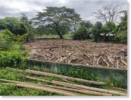 Clic para aumentar Flood damage in Chone, Manabí Province, Ecuador, 07 March 2023.