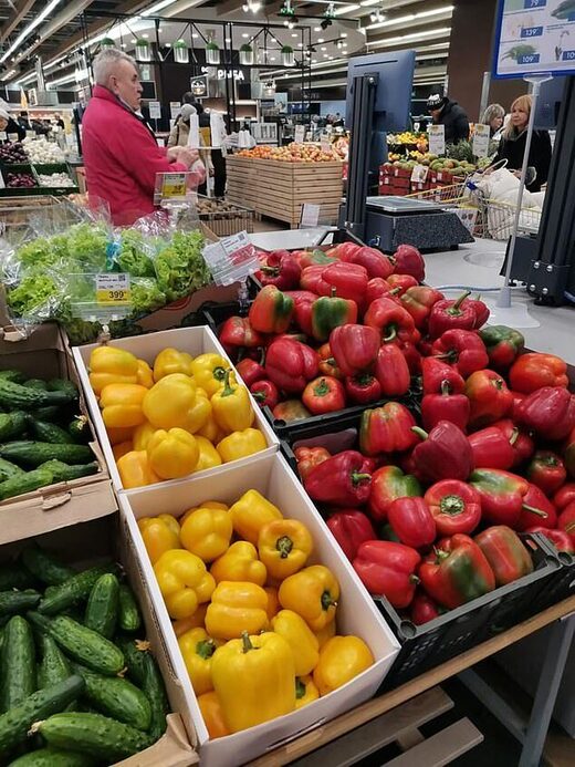 Clic para aumentar Russian grocery store