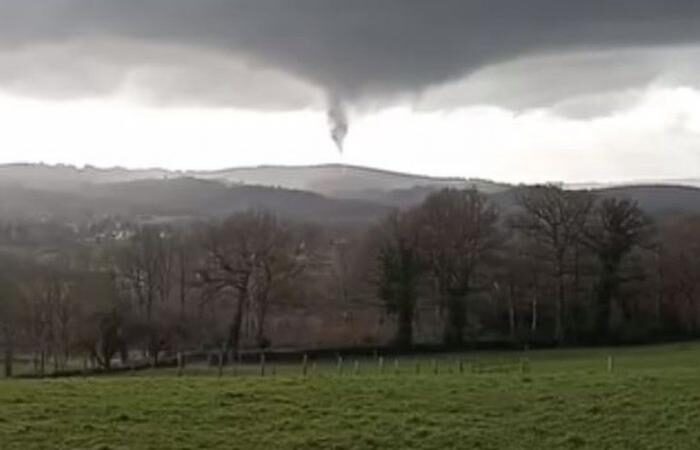 A tornado hits the Creuse