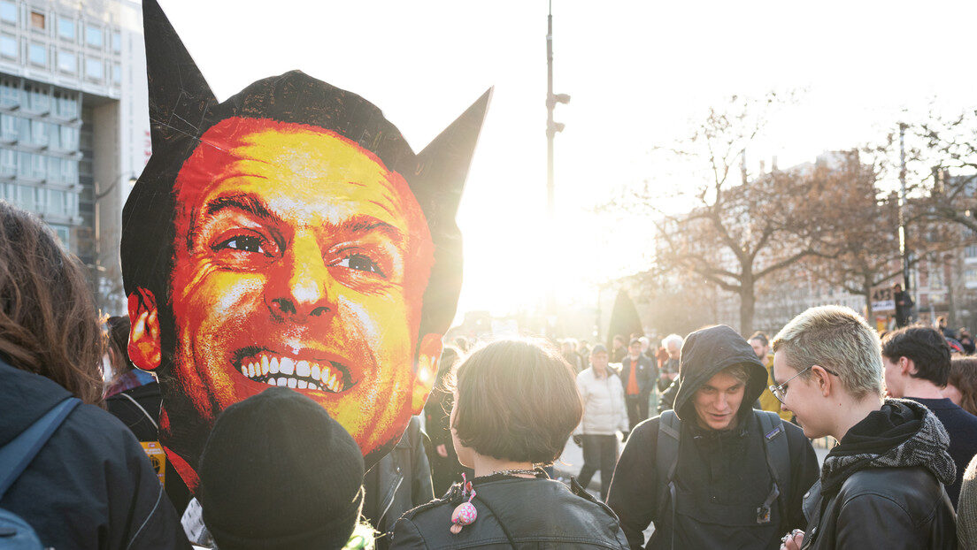 Macron