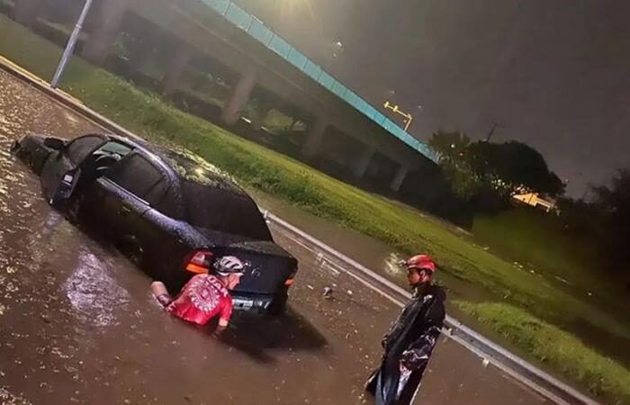 Floods and evacuees due to a strong storm in Córdoba