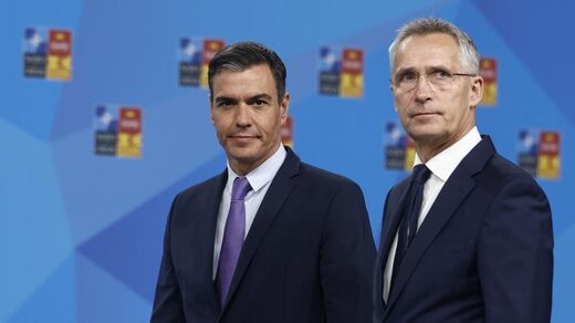 Pedro Sánchez y Jens Stoltenberg en la Cumbre de la OTAN.