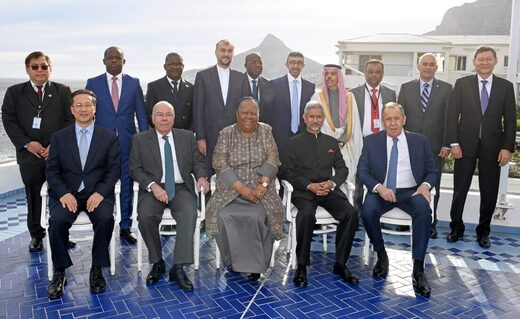 Clic para aumentar BRICS