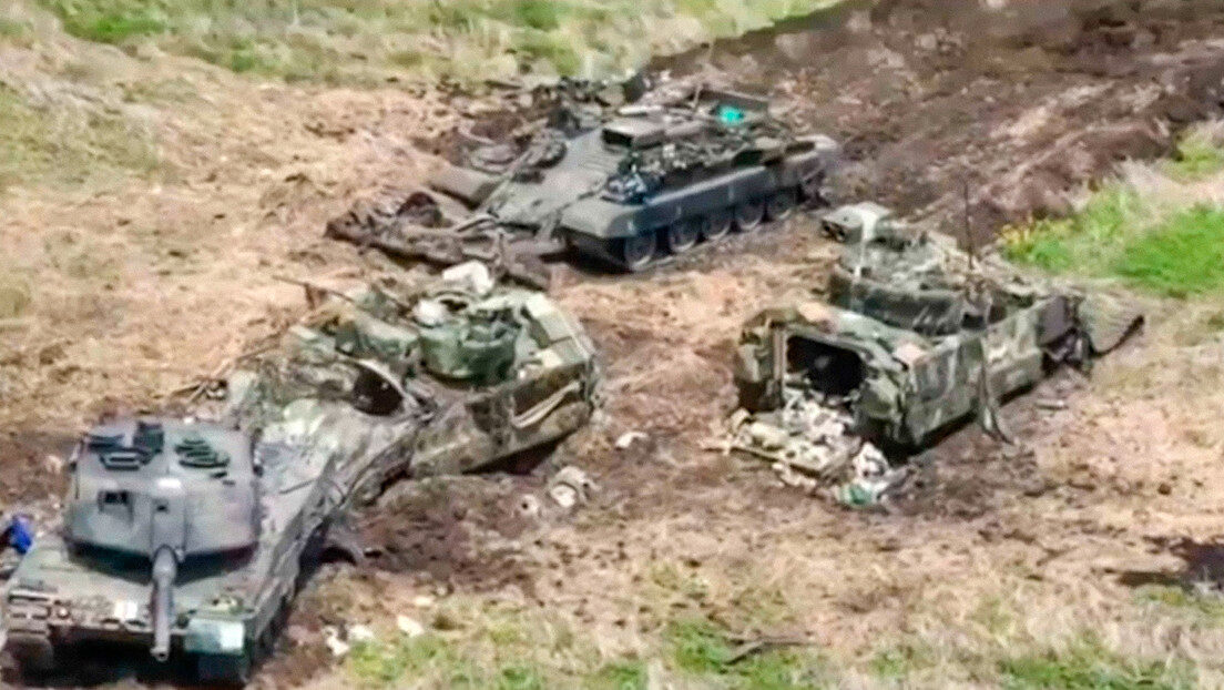 Ukrainian tanks destroyed