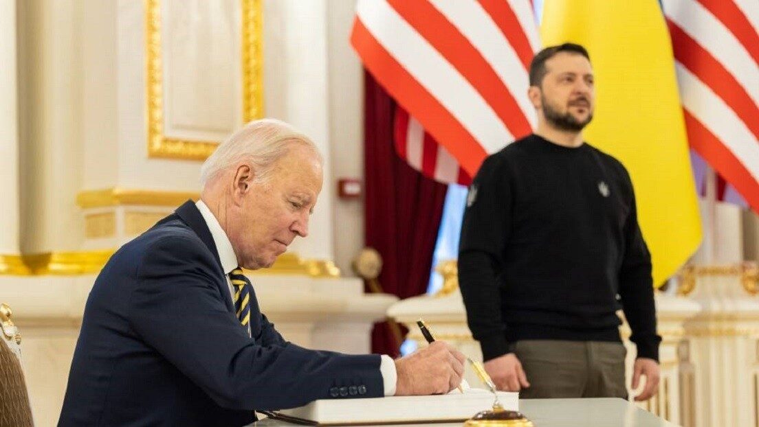 zelenski biden