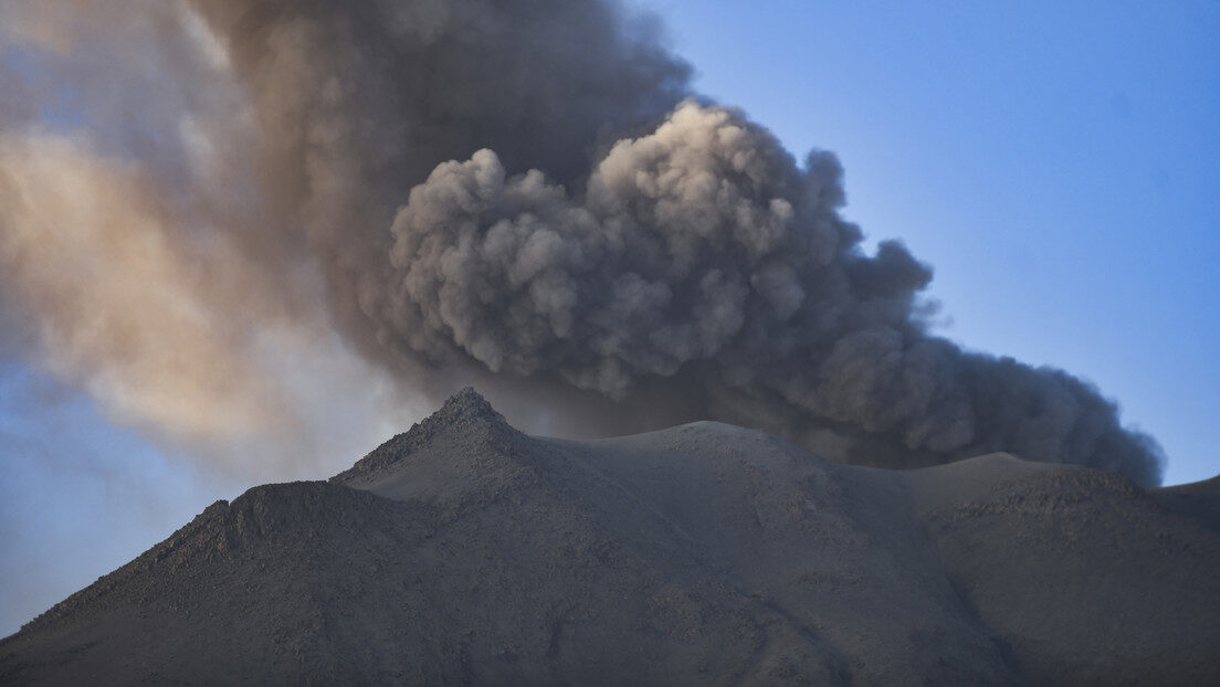 Volcan Ubinas peru