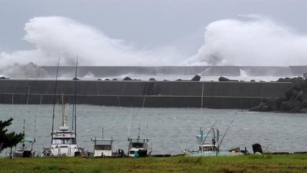 Yan storm Japan