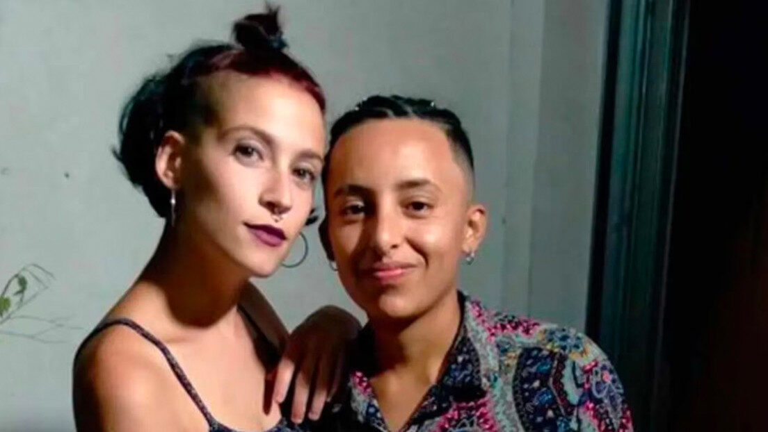 Clic para aumentar Magdalena Espósito Valente Abigail Páez,