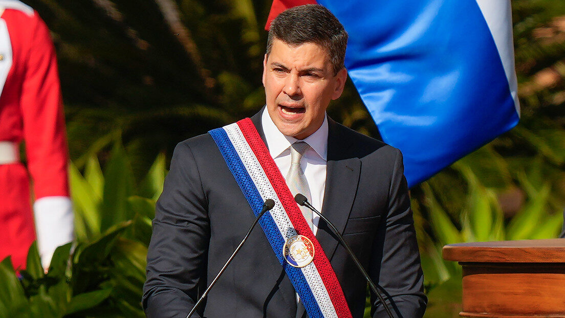 Santiago Peña Paraguay