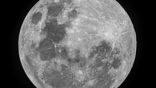 Luna moon