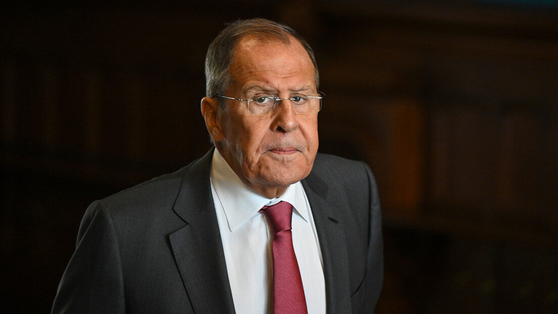 "Enfurecidos Y Agitados": Lavrov Explica Las Raíces Del Conflicto Entre ...