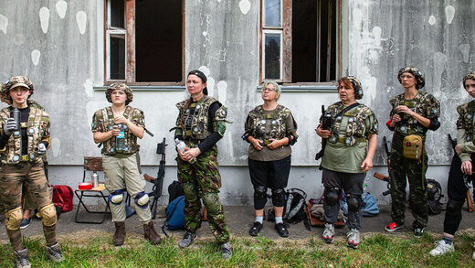 Army women kiev