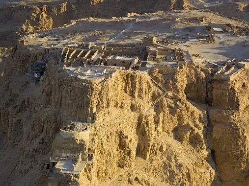 Nunca más caerá Masada
