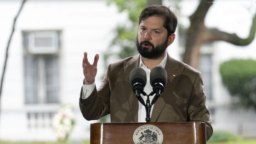 Clic para aumentar Gabriel Boric