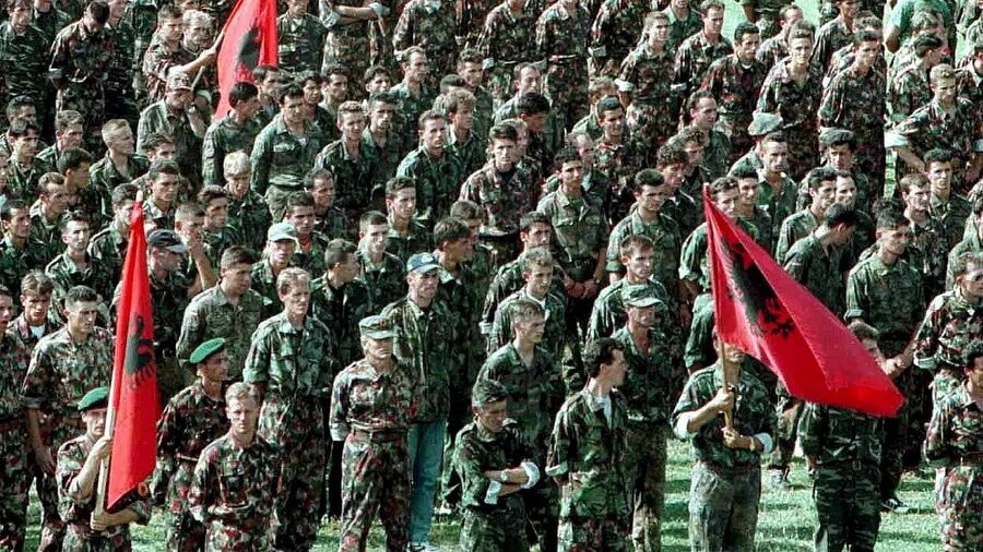 Clic para aumentar kosovo albanian flags cia terrorists