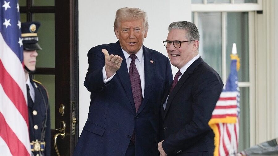 Trump Starmer
