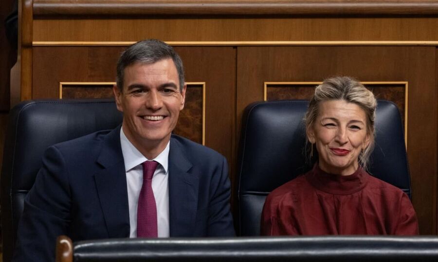 pedro sanchez y Yolanda Díaz