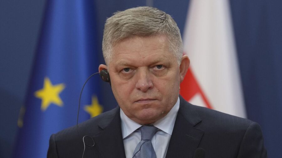 Robert fico