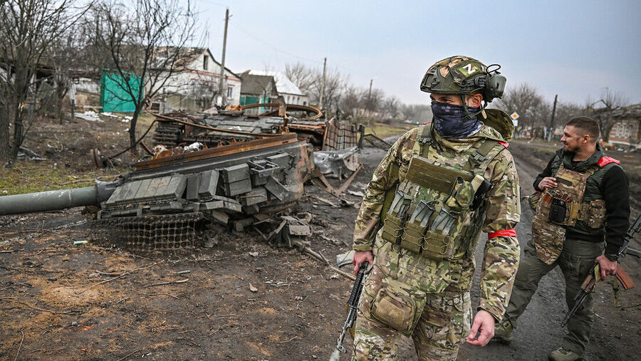 Kursk Soldiers