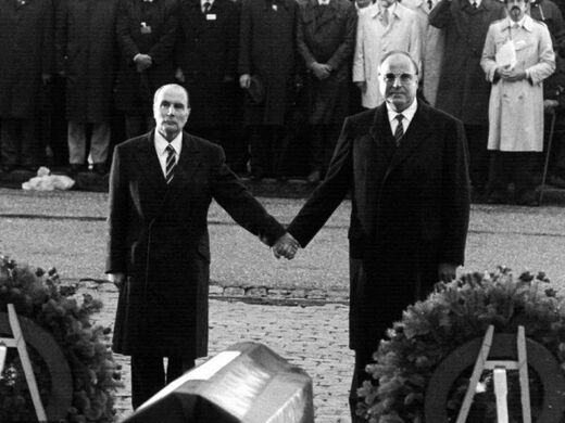 Clic para aumentar En los años 1990,