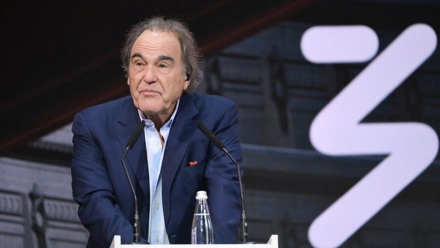 Oliver Stone