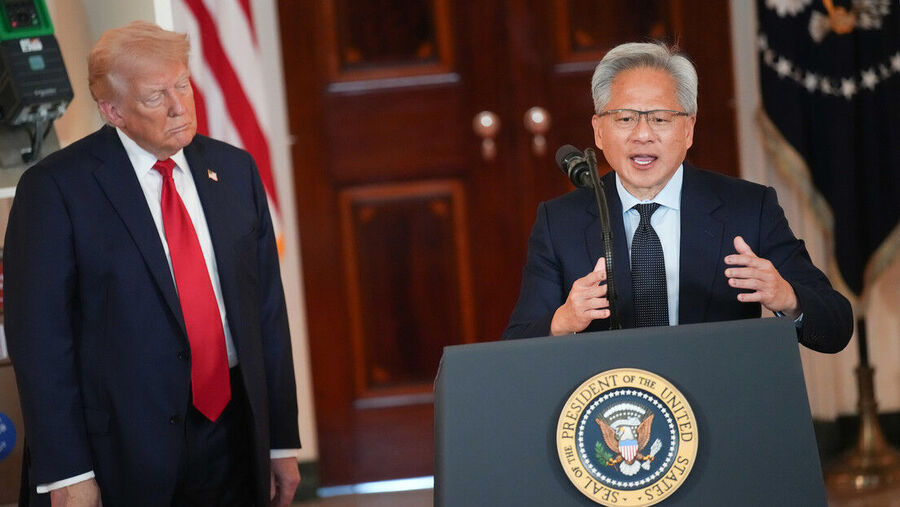 Clic para aumentar Jensen Huang Trump