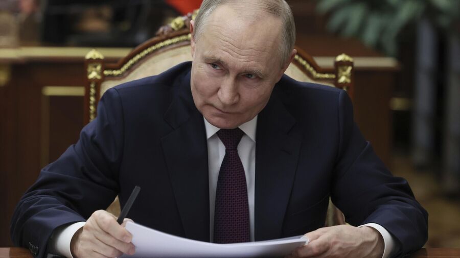 AP Photo / Mikhail Metzel
