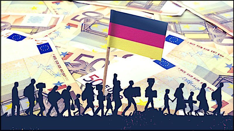 migrant flag money