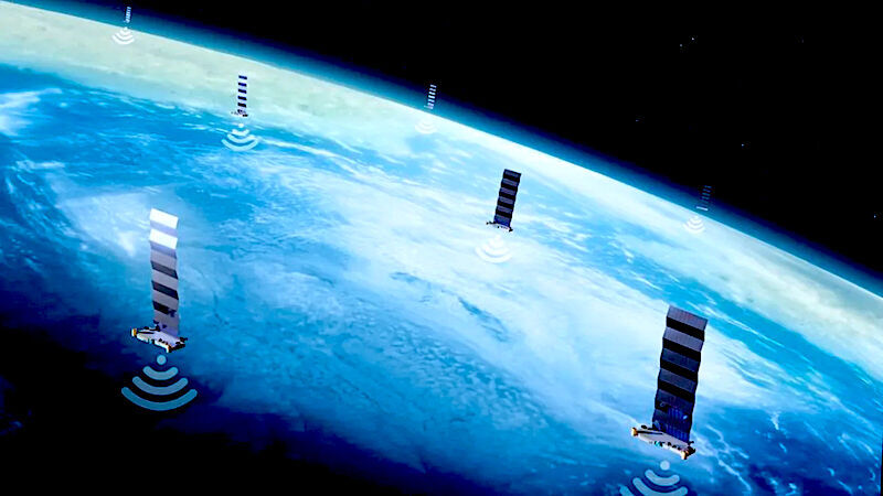 Clic para aumentar private satellites