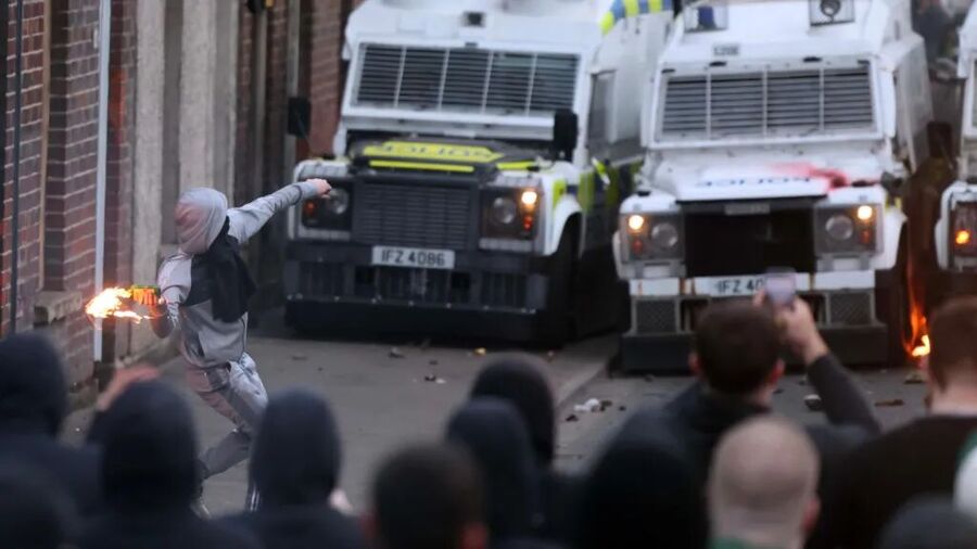 riot ireland migrants