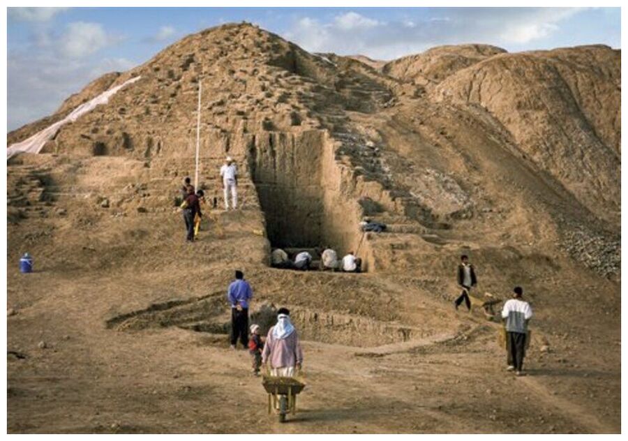 Clic para aumentar hills of Konar Sandal.