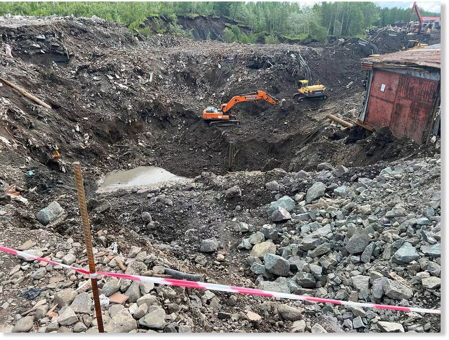 Rescuers have called off the search amid fears of a new ground collapse