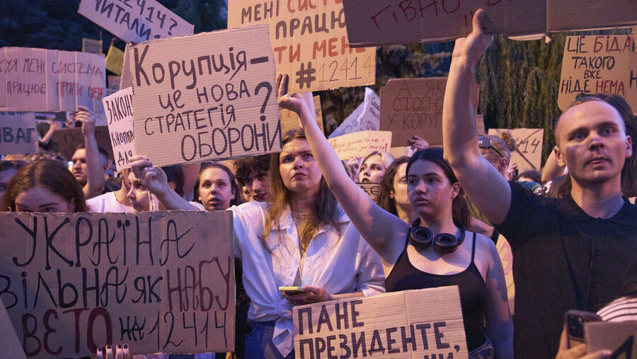 Kiev protests
