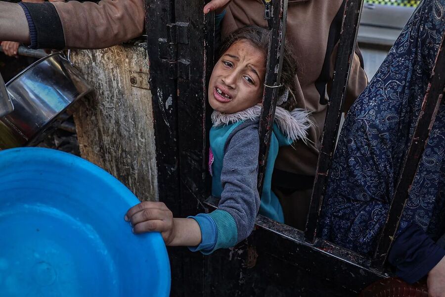 Clic para aumentar gaza starvation food