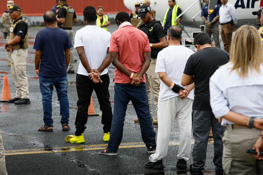 migrants. usa