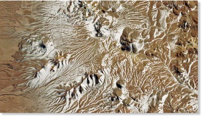 On June 25, 2025, NASA released an image that gives a mesmerizing, bird’s eye view of an unusual event in what’s