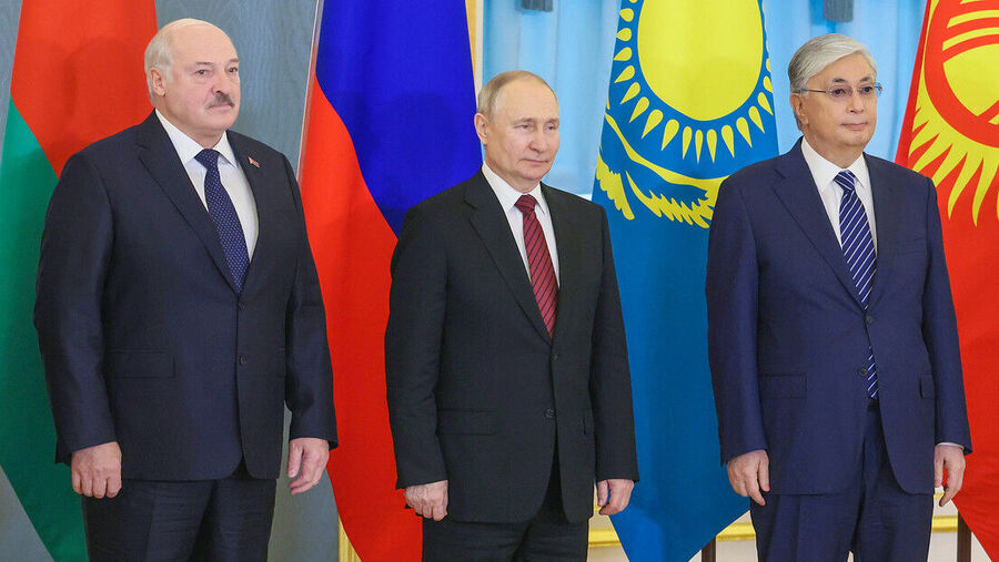 Putin Lukashenko  Kasim-Yomart Tokáev