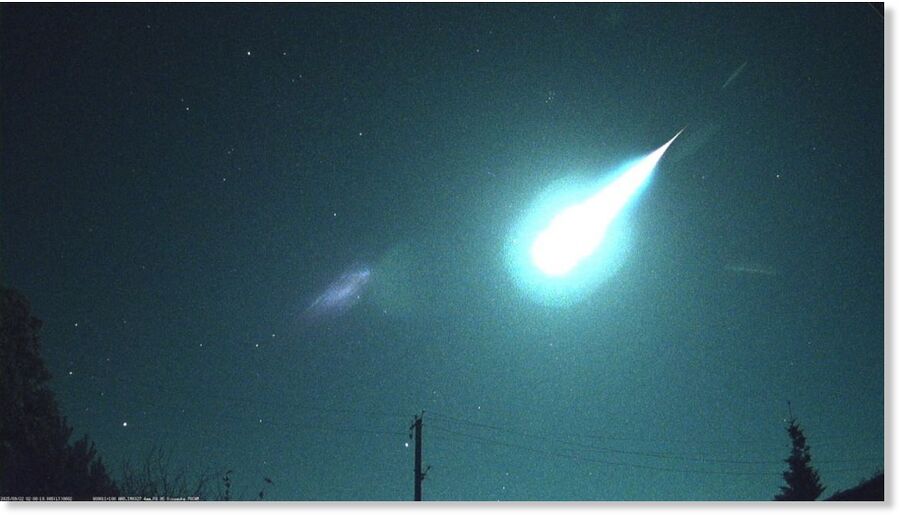 Clic para aumentar A fireball seen near Salihorsk, Belarus. September 22, 2025.