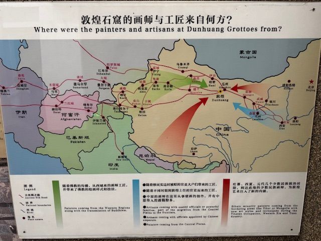 En el museo de la Academia Dunhuang: de donde procedían los artistas.