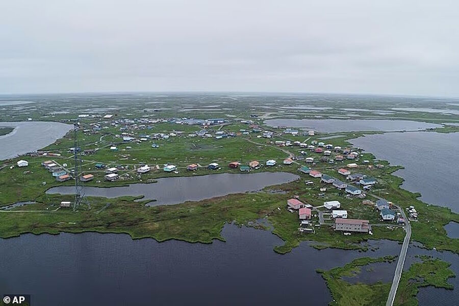 Clic para aumentar Kipnuk before typhoon alaska aleutians