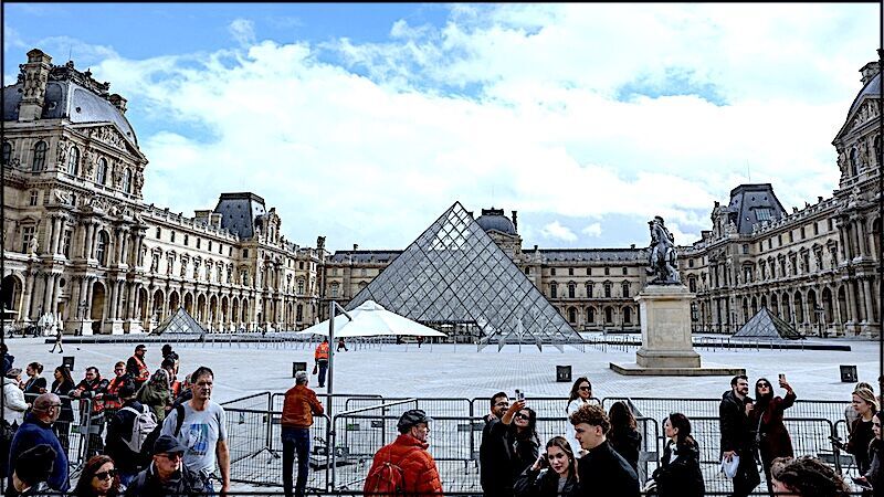 Louvre