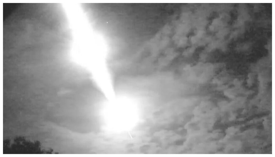 Meteor over NZ