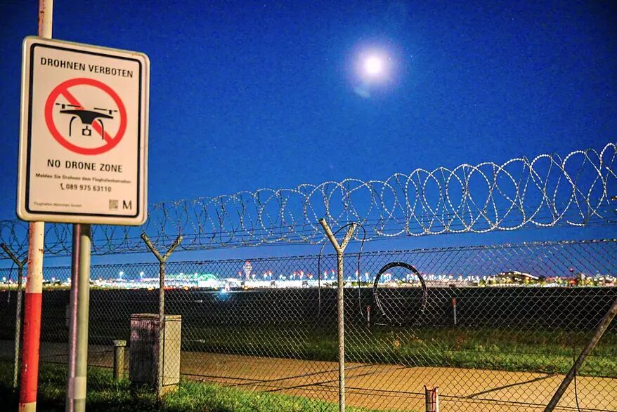 german airport no drones sign