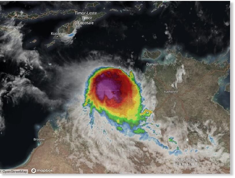 Tropical Cyclone Fina