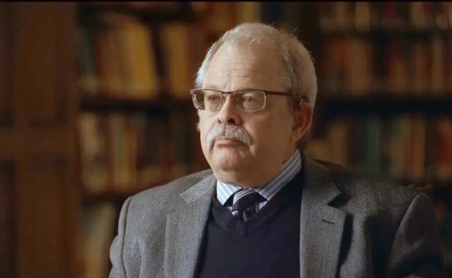Clic para aumentar Dr. Eric Davis
