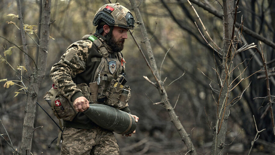 Ukraine soldier
