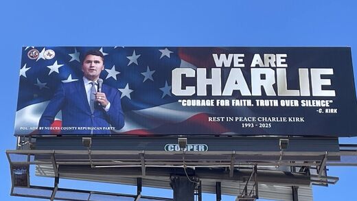 Clic para aumentar kirk billboard